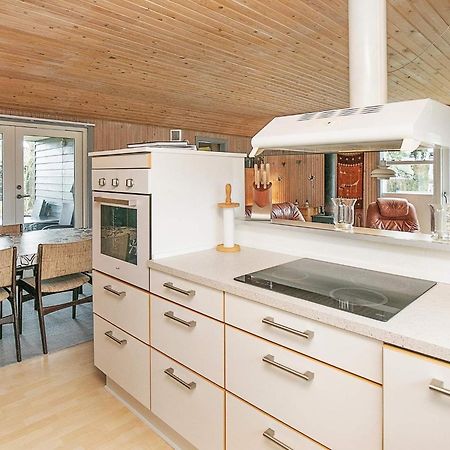 8 Person Holiday Home In Hesselager Εξωτερικό φωτογραφία